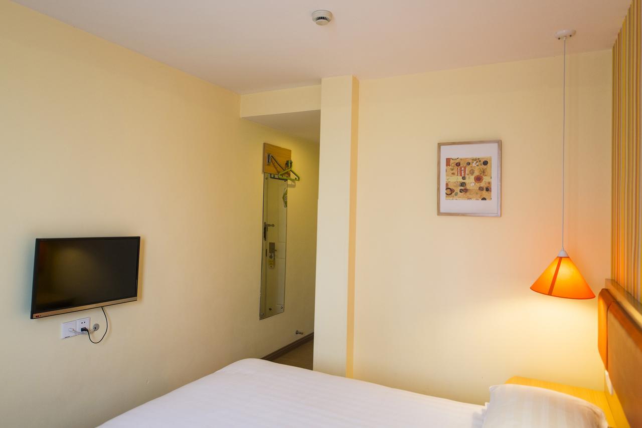 Home Inn Beijing North Taipingzhuang 海淀 外观 照片
